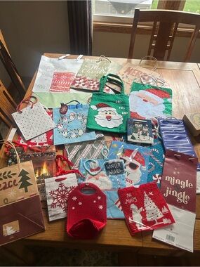 Holiday Gift Bags  Christmas Gift Bags  Variety of Gift Bags